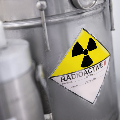 ADR Gefahrgut (Foto: AdobeStock)