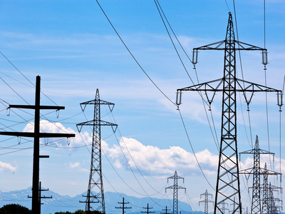 EMF Strommasten (Foto: 123rf)