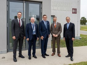 Bundesminister Hanke besucht High-Tech-Labors der Seibersdorf Labor GmbH (Foto: S. Müller)