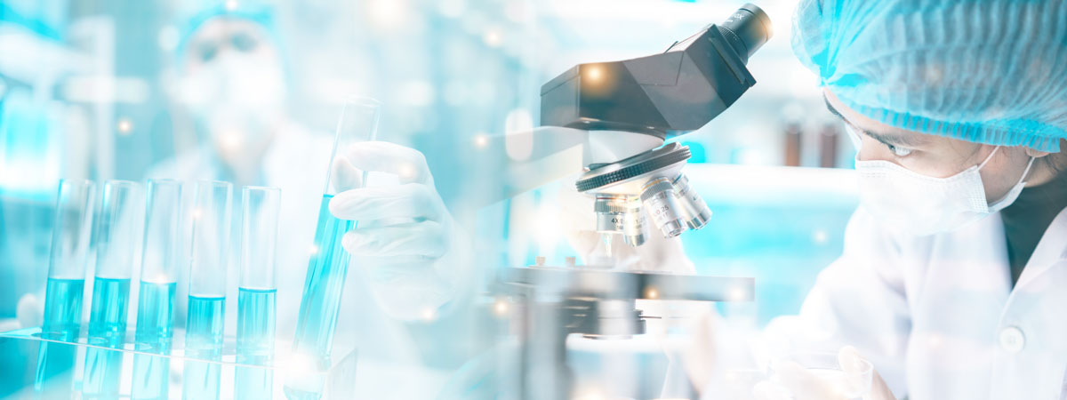 Chemische Analytik (Foto: Adobe Stock)